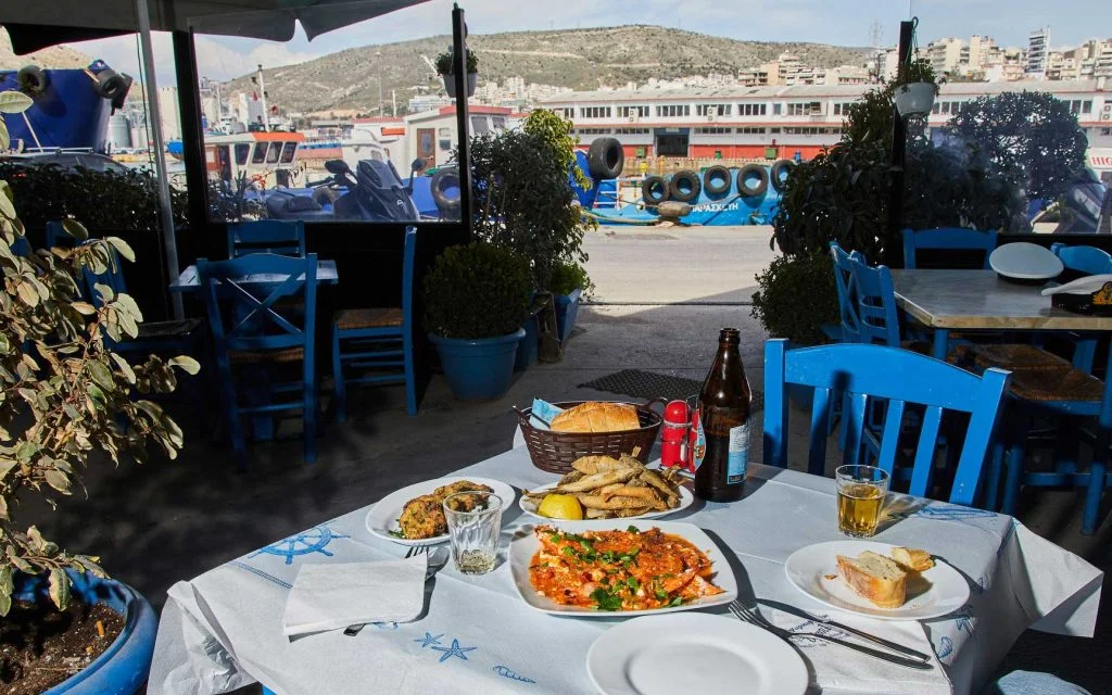 Tout ce qu'il faut savoir avant de partir en vacances en Grèce en 2023 16 Restaurant taverne