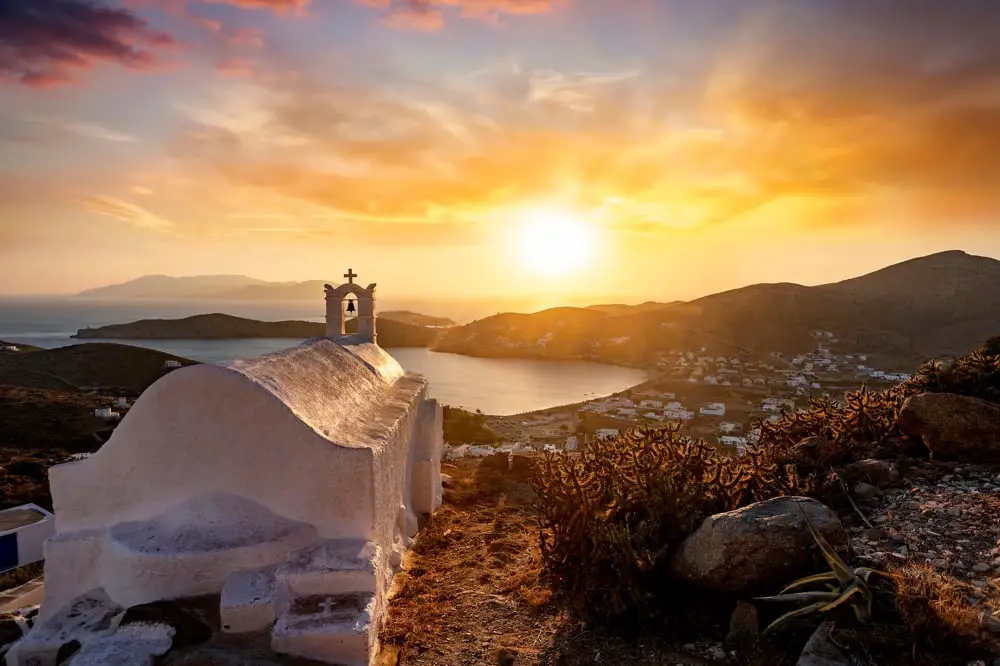 coucher de soleil à Ios Grèce