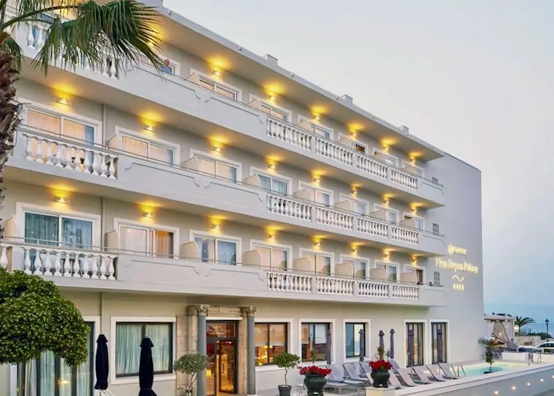 Les meilleurs hôtels de Corfou pour de bonnes vacances sur l'ile grecque 6 Hôtel réservé aux adultes avec piscine.