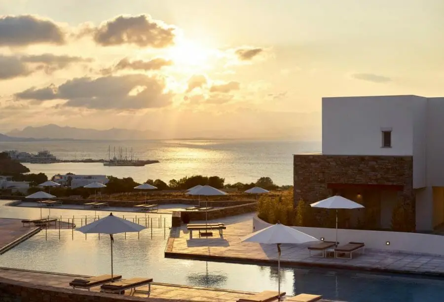 16 hôtels de luxe splendides à Paros pour des vacances de rêves en 2023 11 Summer Senses Luxury Resort