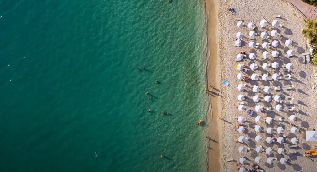 Les 15 meilleures plages de Mykonos en 2023 - Les 15 meilleures plages de Mykonos en 2023