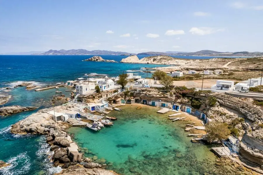 22 choses à faire à Milos que vous ne devez pas rater 8 Mandrakia, Milos
