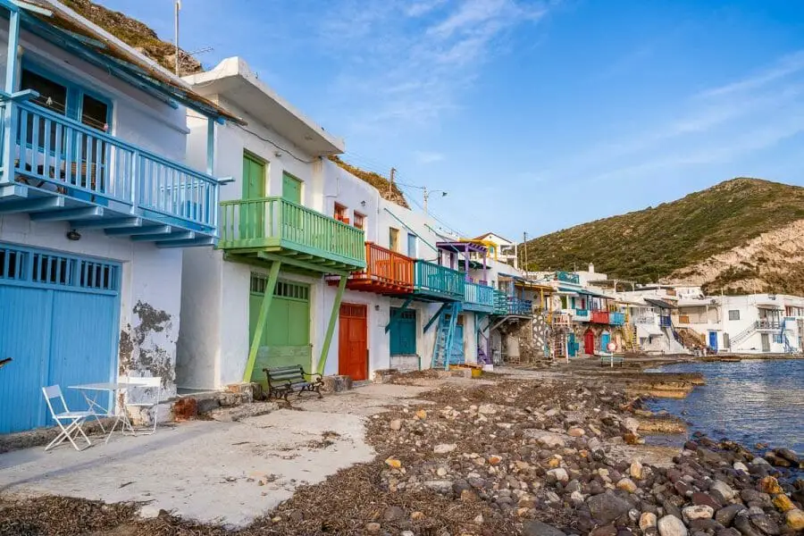 Maisons colorées à Klima, Milos