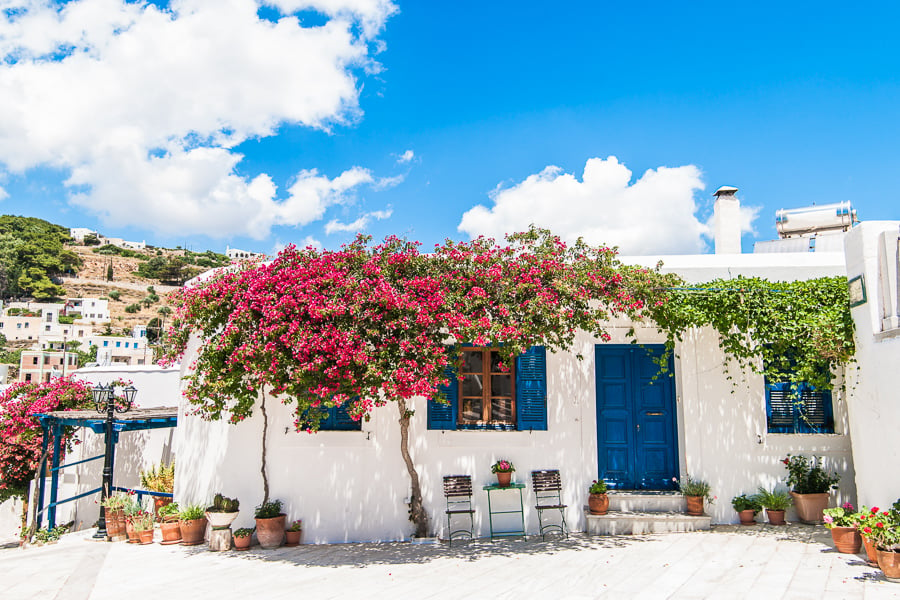 choses à faire à Paros visiter lefkes l'une des meilleures îles grecques
