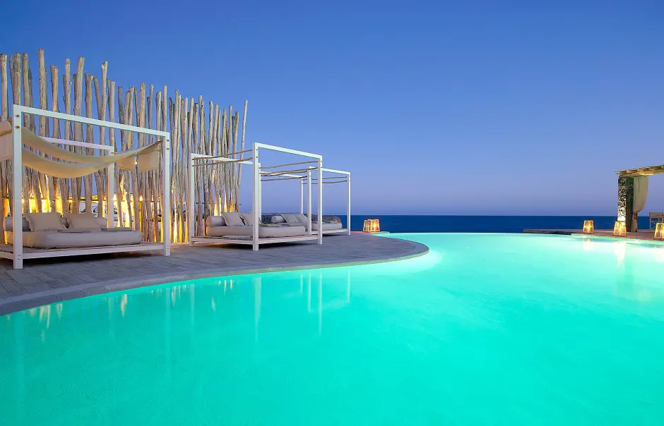 Chambres de luxe Artemis, Paliochori. Milos, Grèce. Travelplusstyle.com Chambres de luxe Artemis, Paliochori. Milos, Grèce. Travelplusstyle.com