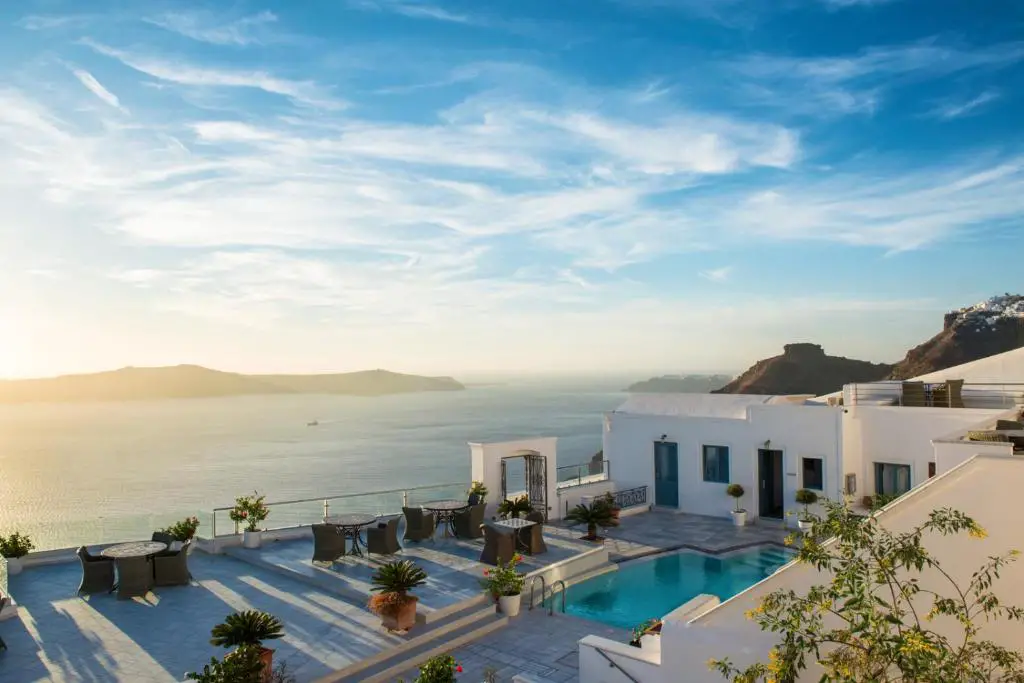 25 hôtels avec piscine privée à Santorin 4 25 hôtels avec piscine privée à Santorin - 25 hôtels avec piscine privée à Santorin