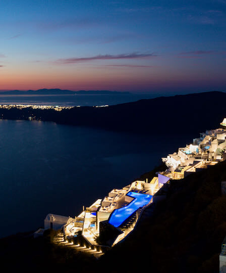 Hôtels et villas à Santorin avec vue sur le coucher de soleil - Hôtels et villas à Santorin avec vue sur le coucher de soleil