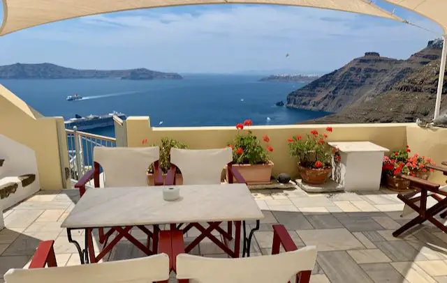 Hôtel à Fira, Santorin.