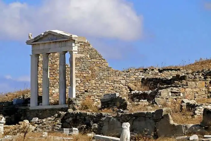 Delos