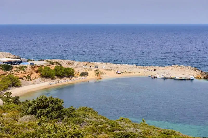 Plage de Limnionas.