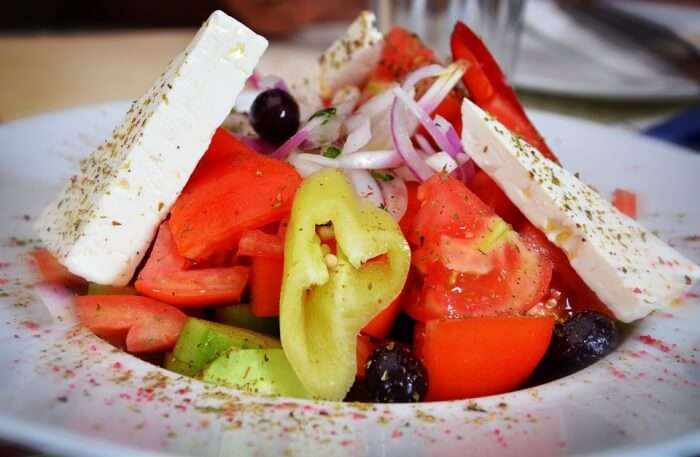 Top 9 à dévorer pendant les vacances 19 Salade grecque saine Salade alimentaire