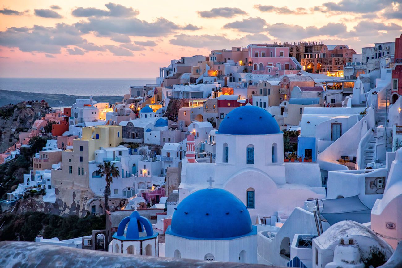 Coucher de soleil à Oia, les meilleurs spots et nos astuces 12 Coucher de soleil à Santorin