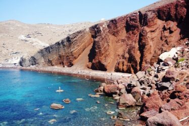 La plage rouge, découvrez la Red Beach de Santorin - La plage rouge, découvrez la Red Beach de Santorin