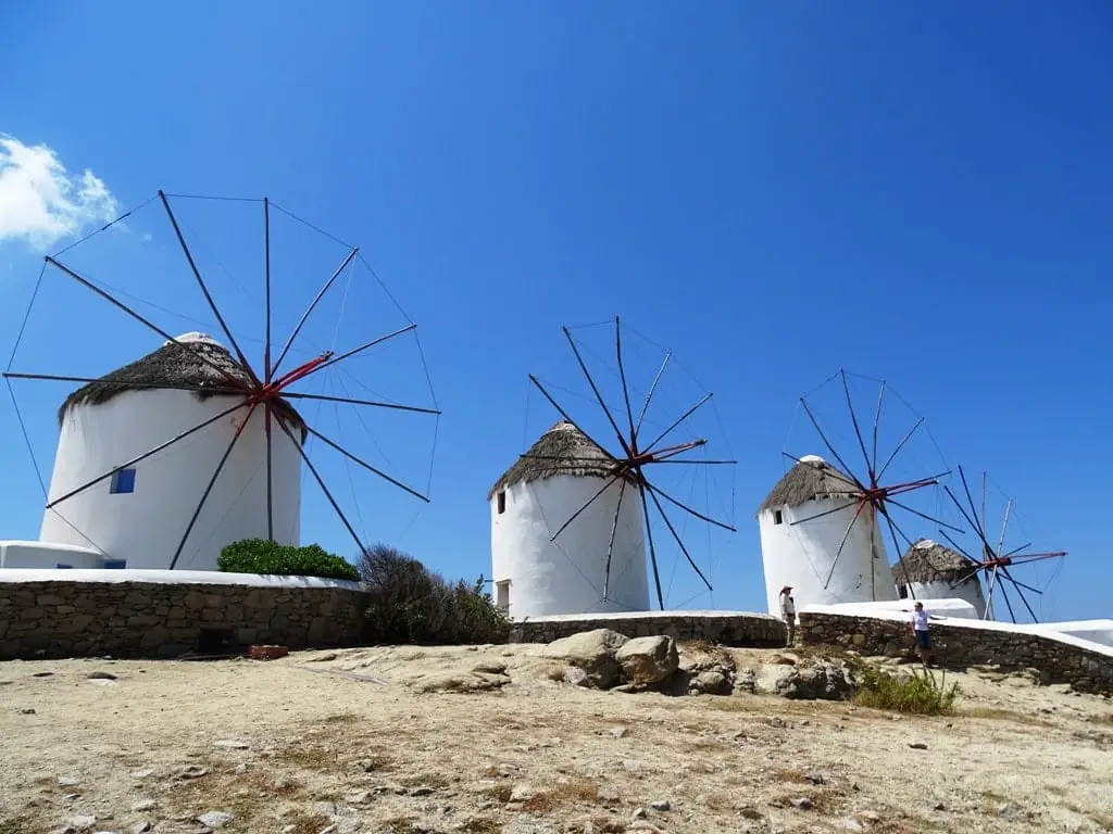 Les moulins à vent de Mykonos qu'il faut voir [spot instagram] - Les moulins à vent de Mykonos qu'il faut voir [spot instagram]