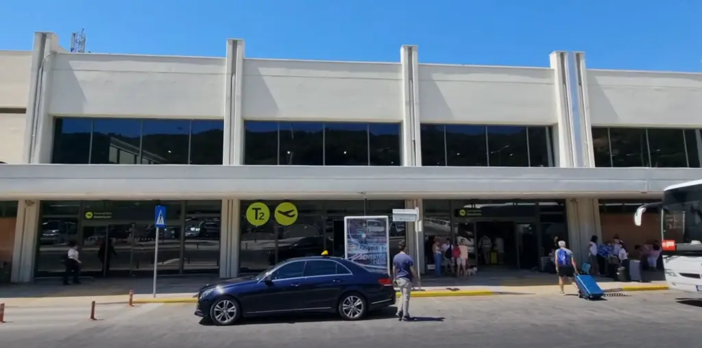Guide des aéroports en Grèce, les infos et une astuce 1 Guide des aéroports en Grèce, les infos et une astuce - Guide des aéroports en Grèce, les infos et une astuce